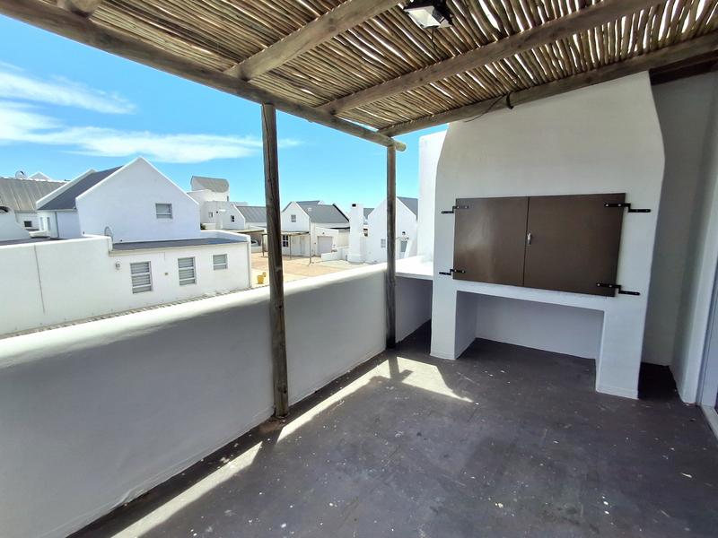 To Let 3 Bedroom Property for Rent in Lampiesbaai Western Cape